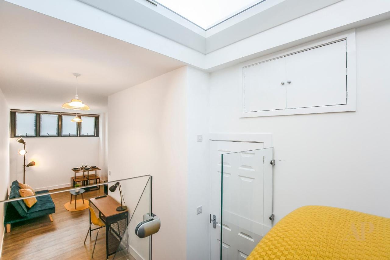 Split Level Studio Apartment In Camden London Exterior photo